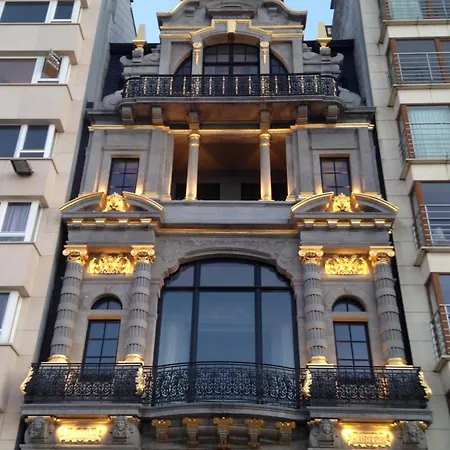 Apartment Belle Epoque Holidays Ostend